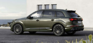 Rent a New Audi Q7